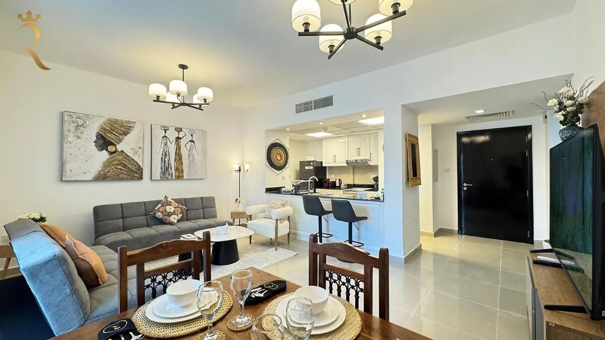 Lägenhet Al Reef Retreat Your 1Br Sofa Beds, Pool And Gym