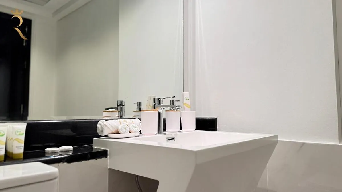 Al Reef Retreat Your 1Br Sofa Beds, Pool And Gym Lägenhet Abu Dhabi