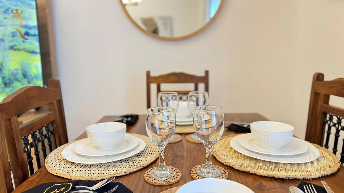 Al Reef Retreat Your 1Br Sofa Beds, Pool And Gym
