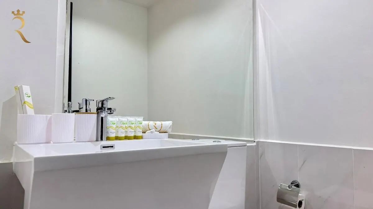 Al Reef Retreat Your 1Br Sofa Beds, Pool And Gym Förenade Arabemiraten