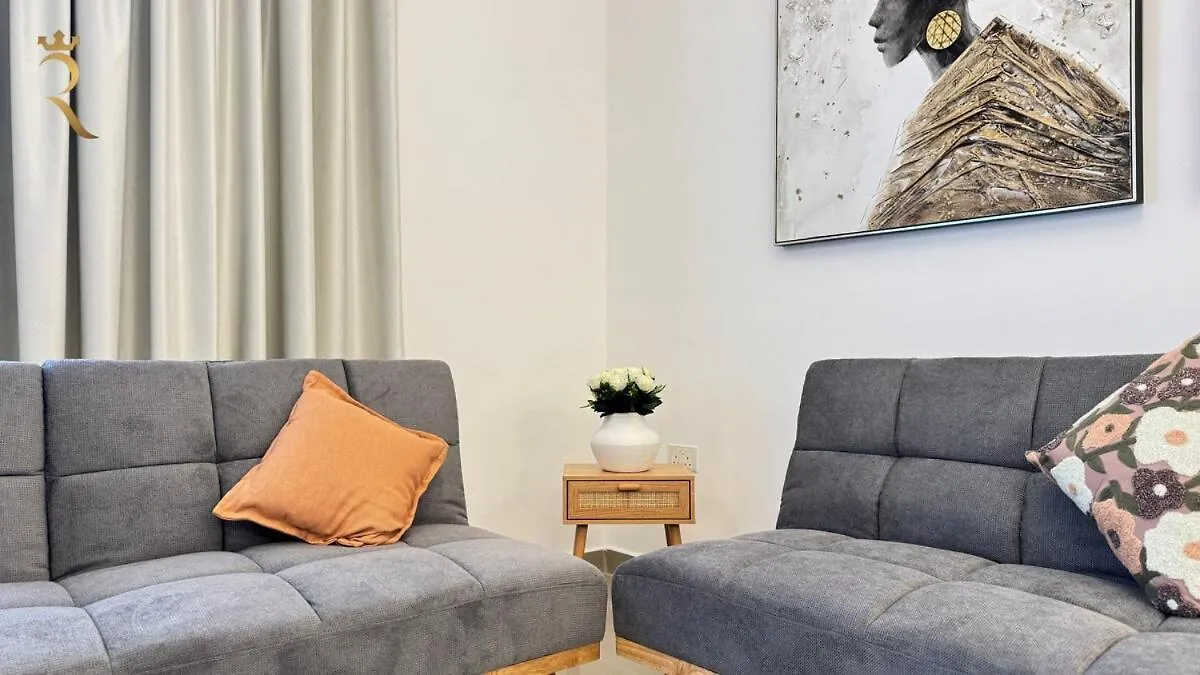 Lägenhet Al Reef Retreat Your 1Br Sofa Beds, Pool And Gym Förenade Arabemiraten