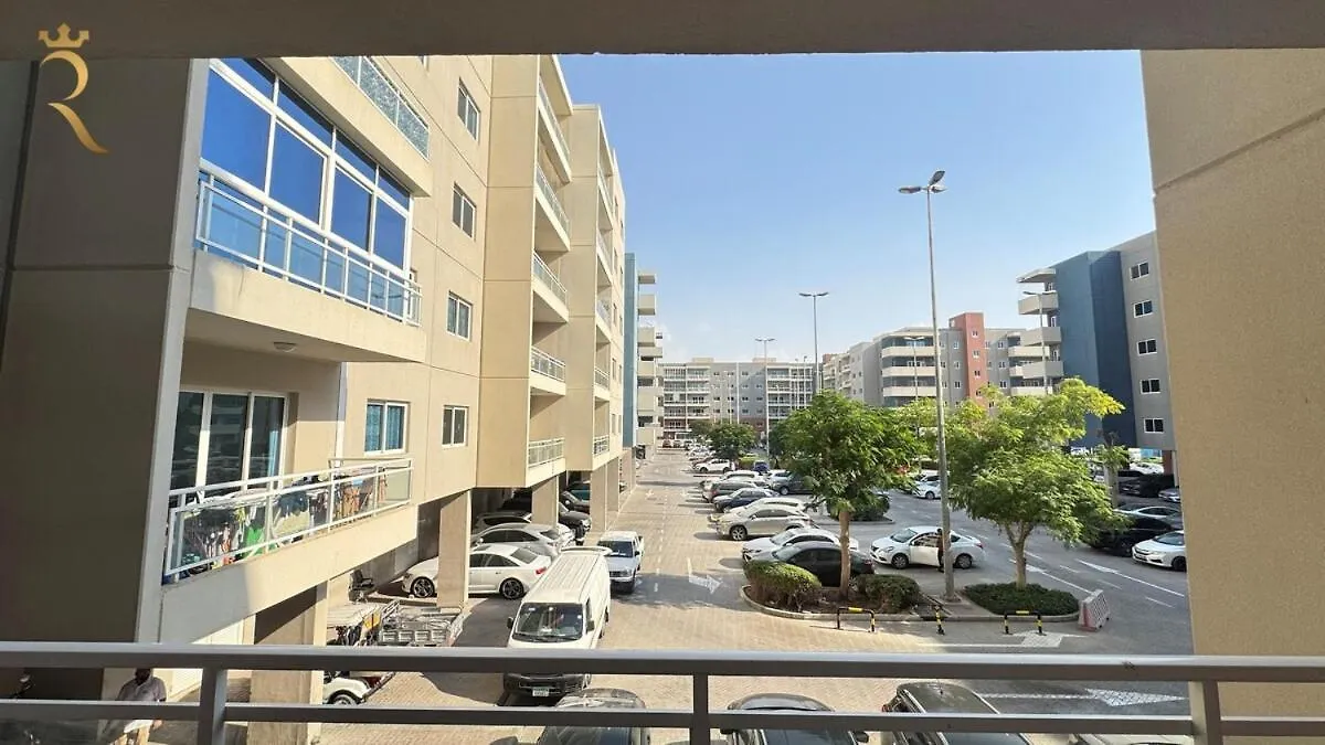 דירה Al Reef Retreat Your 1Br Sofa Beds, Pool And Gym